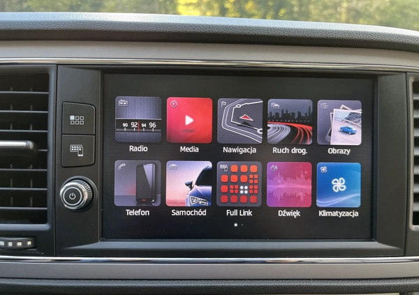 Seat Leon cena 79500 przebieg: 186000, rok produkcji 2019 z Żywiec małe 407